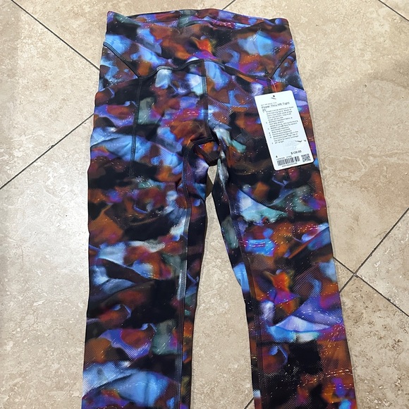 Lululemon Power Thru HR Tight 25” Size 4 NWT!! - Picture 2 of 5